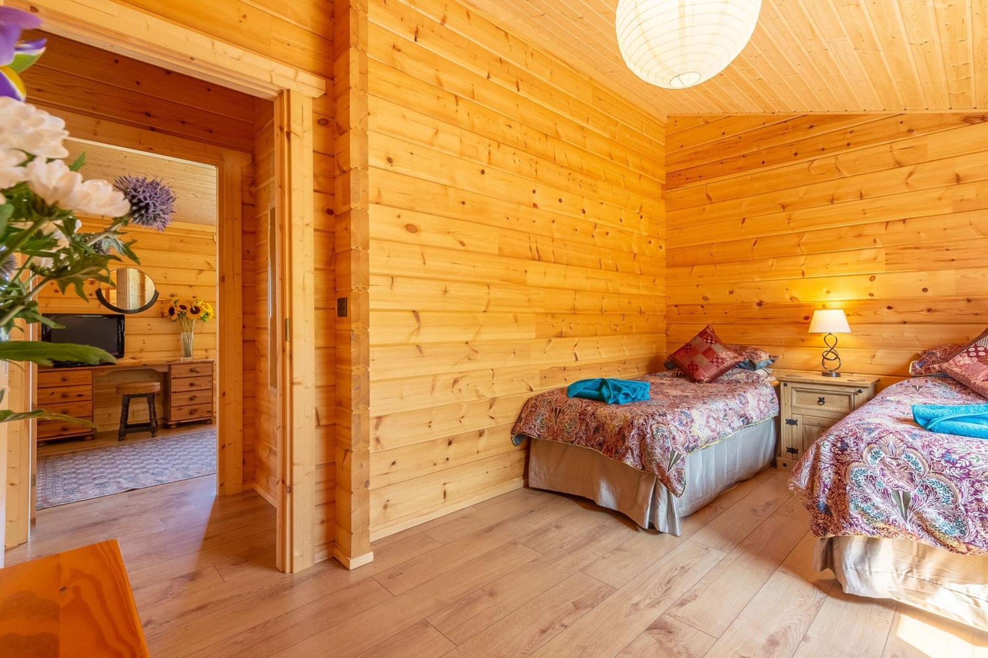 The Lodge Стоумаркет Екстериор снимка